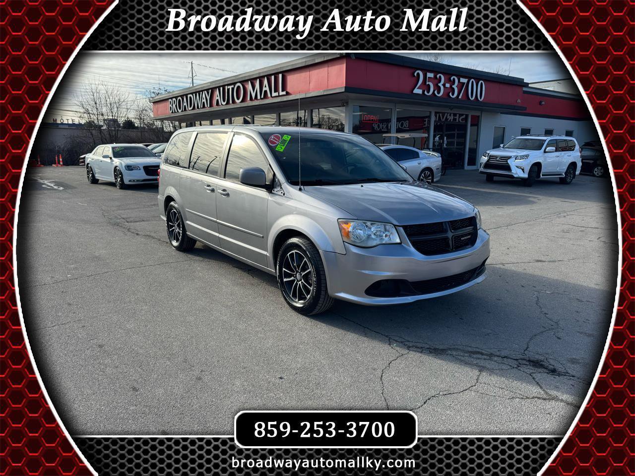 Used 2017 Dodge Grand Caravan SE
