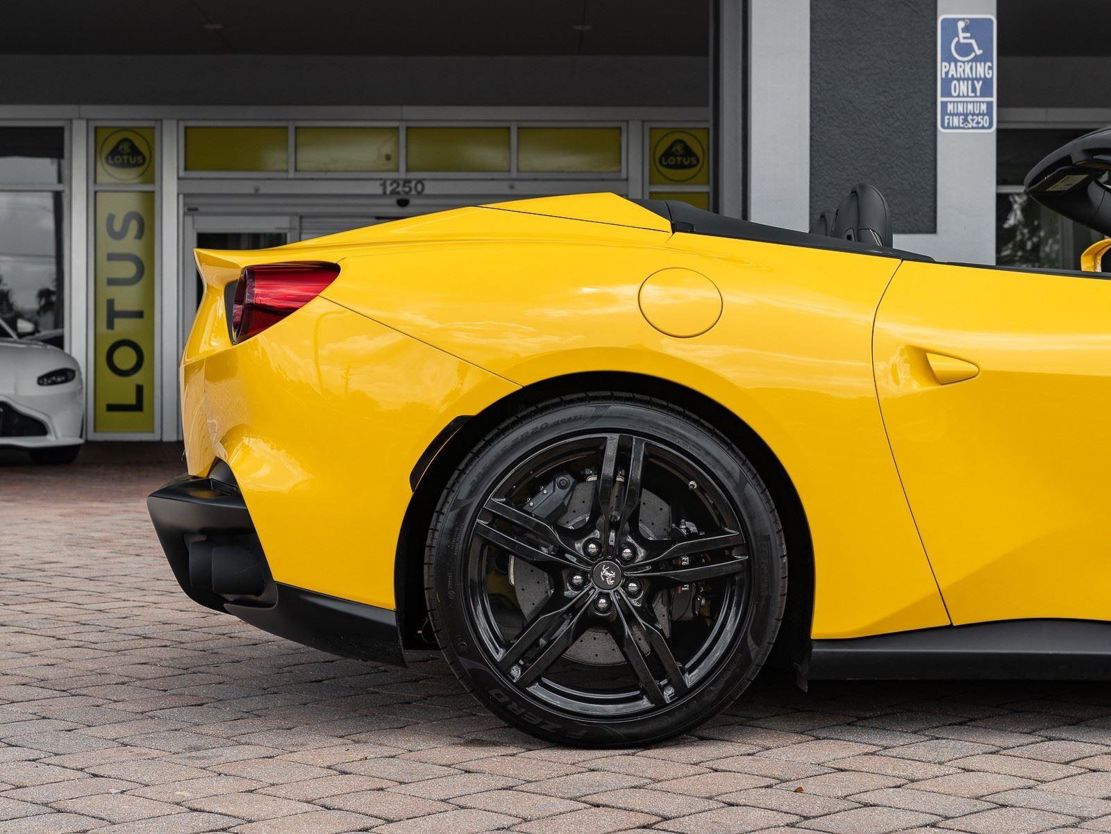 Used 2022 Ferrari Portofino M image 25