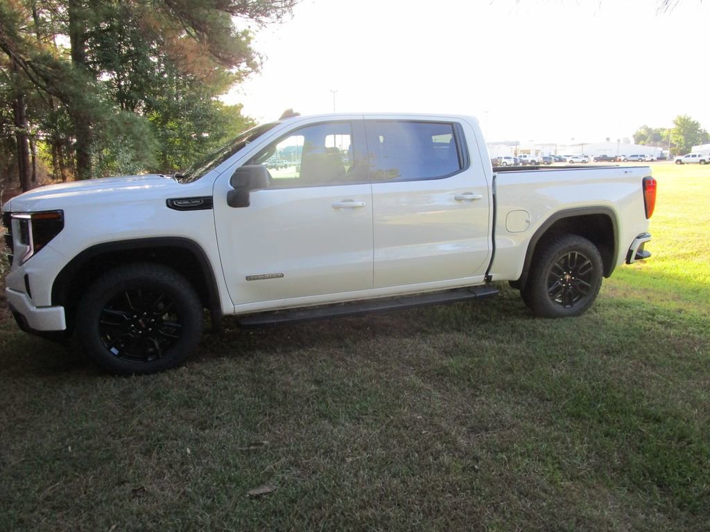 New 2026 GMC Sierra 1500 Elevation image 2