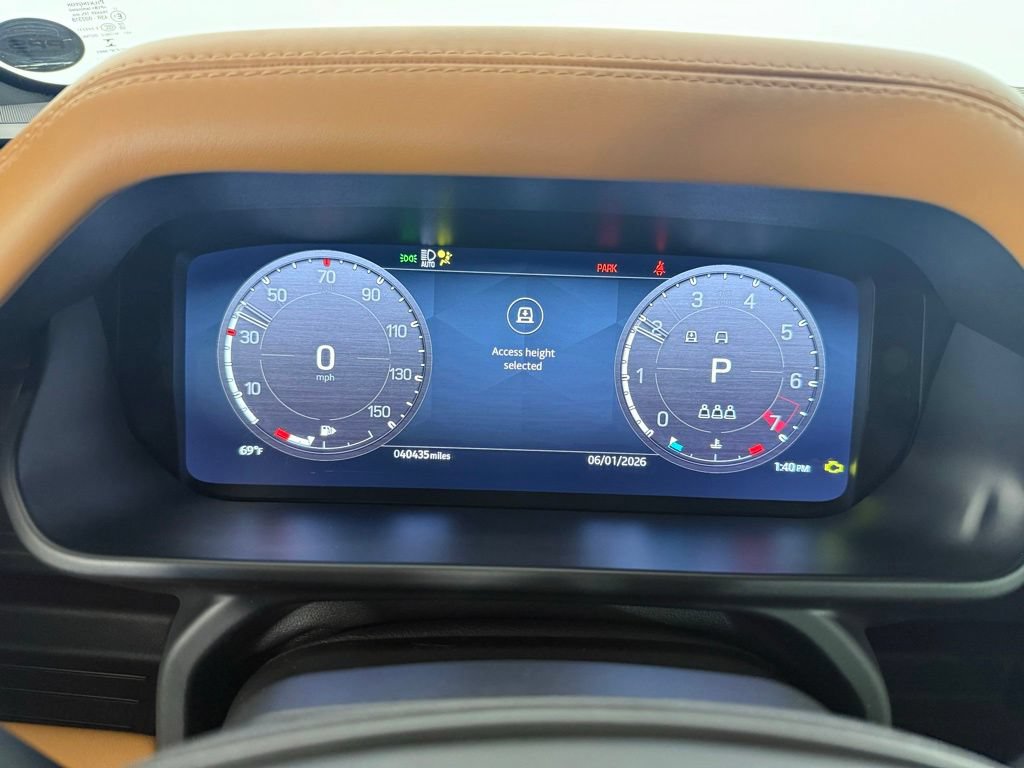 Used 2023 Land Rover Defender 110 X AWD/4WD image 27