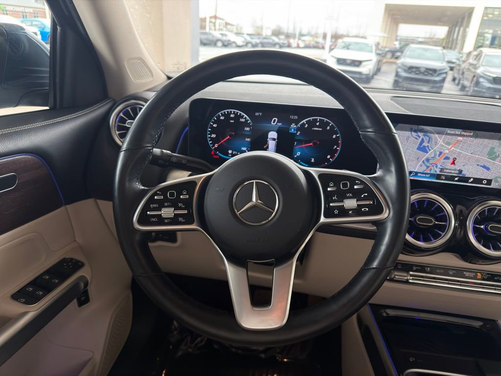 Used 2023 Mercedes-Benz GLB 250 4MATIC image 13