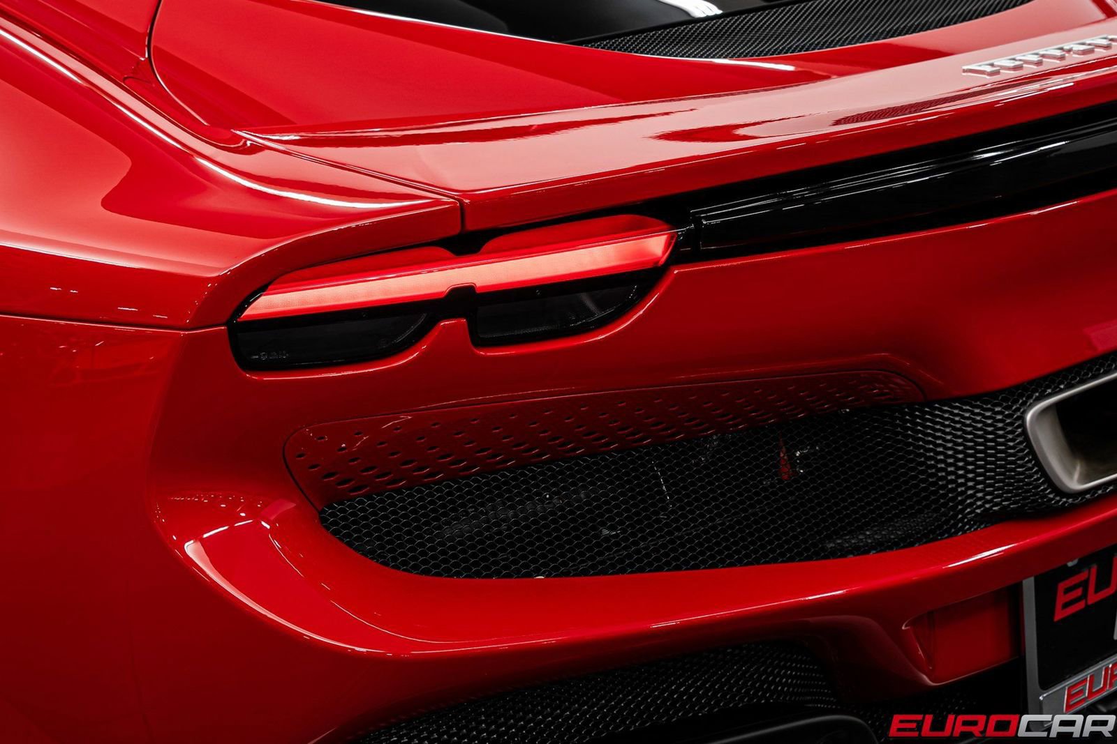 Used 2023 Ferrari 296 GTB image 19