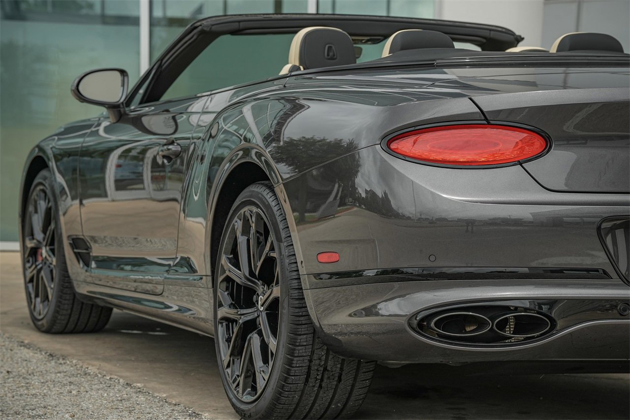 Certified 2024 Bentley Continental GT V8 image 14