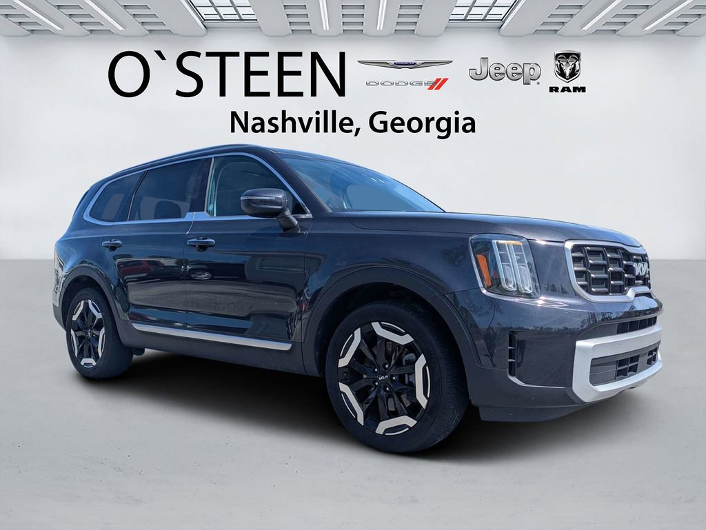 Used 2025 Kia Telluride S image 1