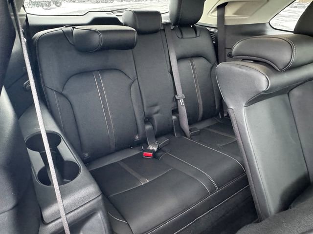 Used 2025 MAZDA CX-90 3.3 Turbo w/ Select Package image 17