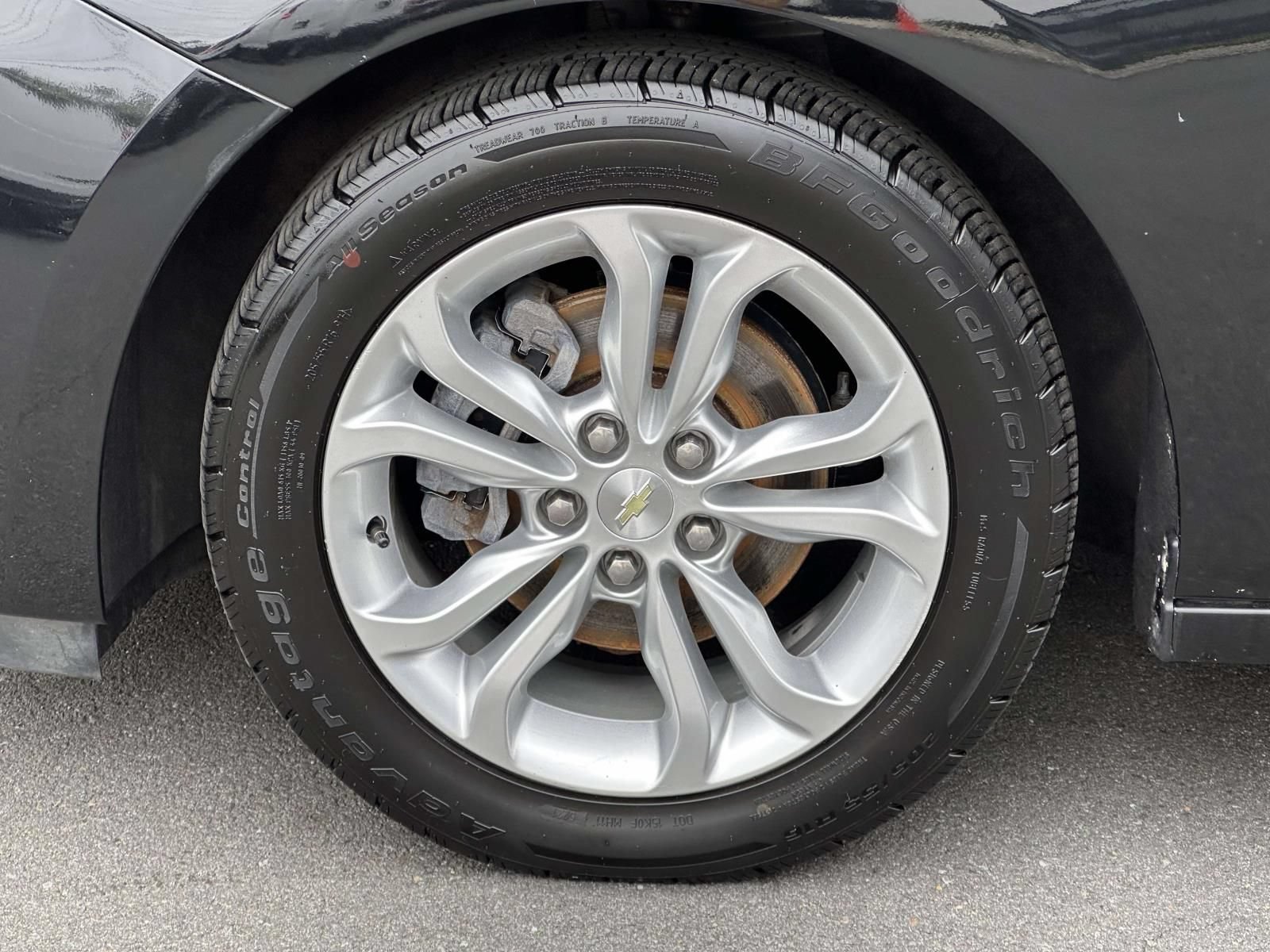 Certified 2019 Chevrolet Cruze LT w/ Convenience Package FWD image 7