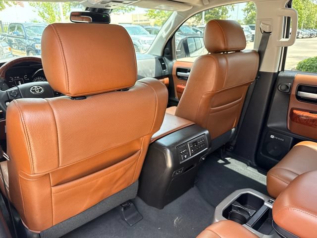 Used 2021 Toyota Sequoia Platinum AWD/4WD image 30
