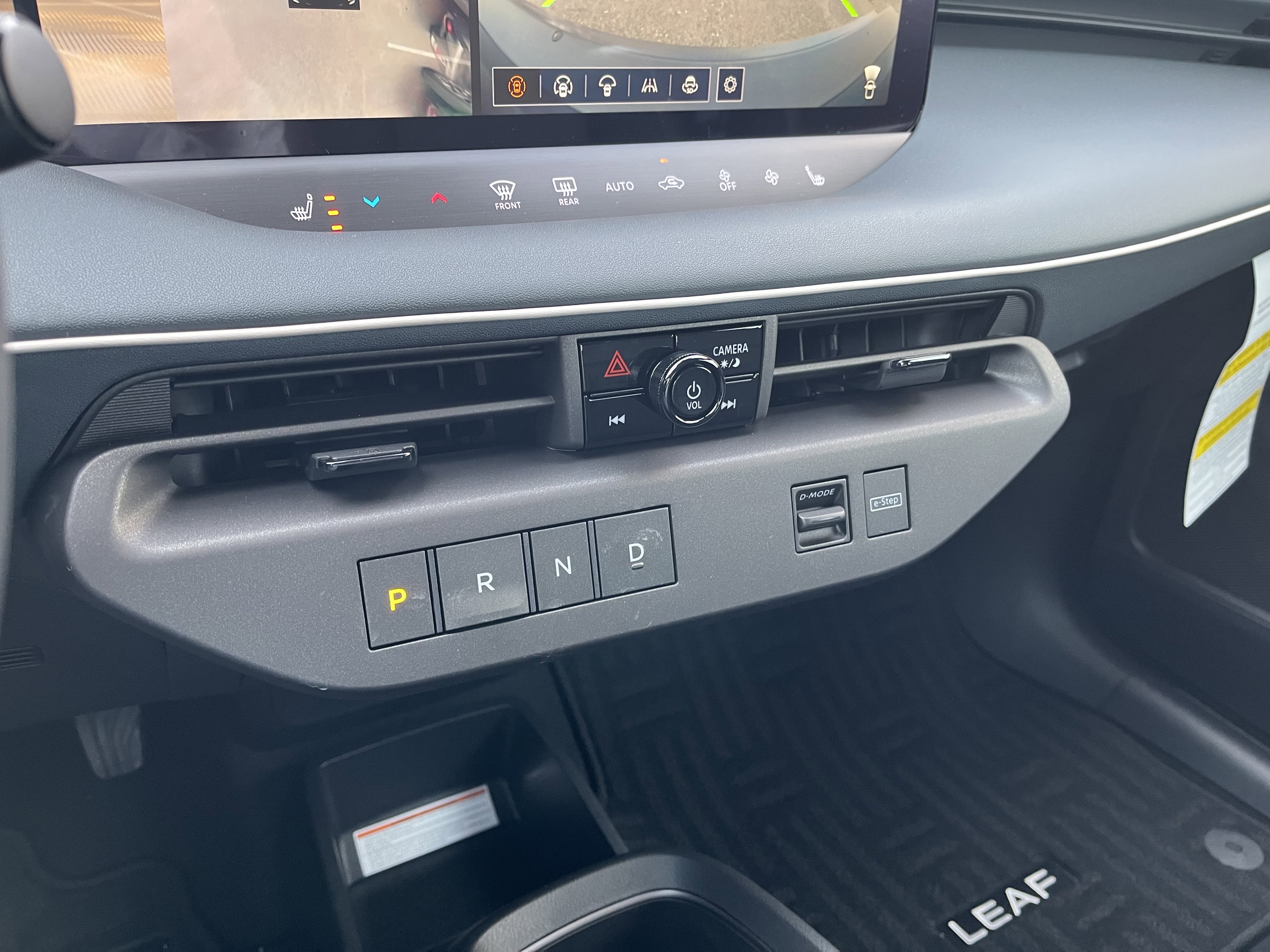 New 2026 Nissan Leaf SV+ w/ Protection Package image 20