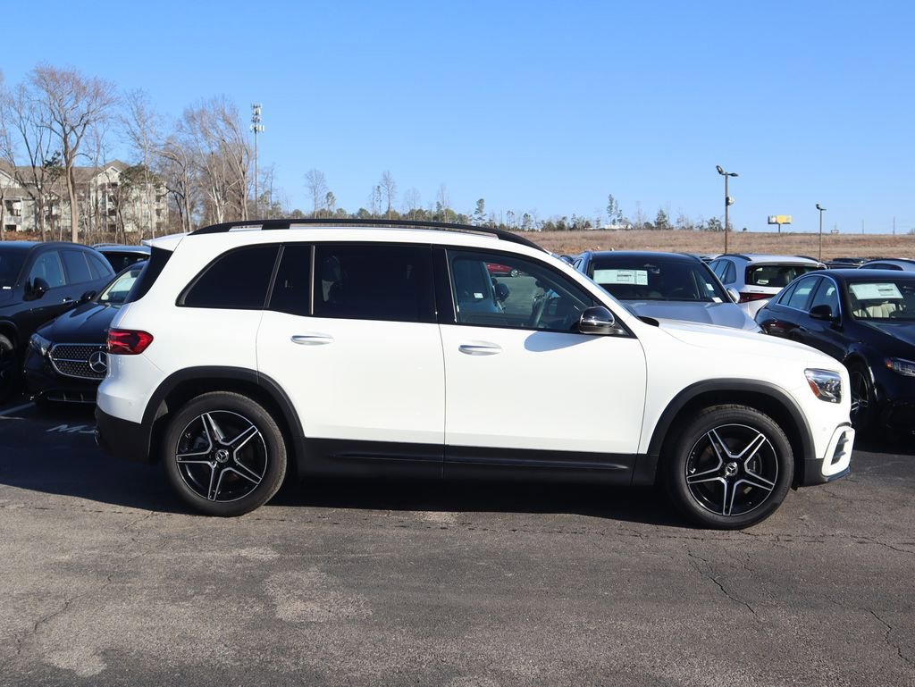 Certified 2025 Mercedes-Benz GLB 250 GLB 250 image 2