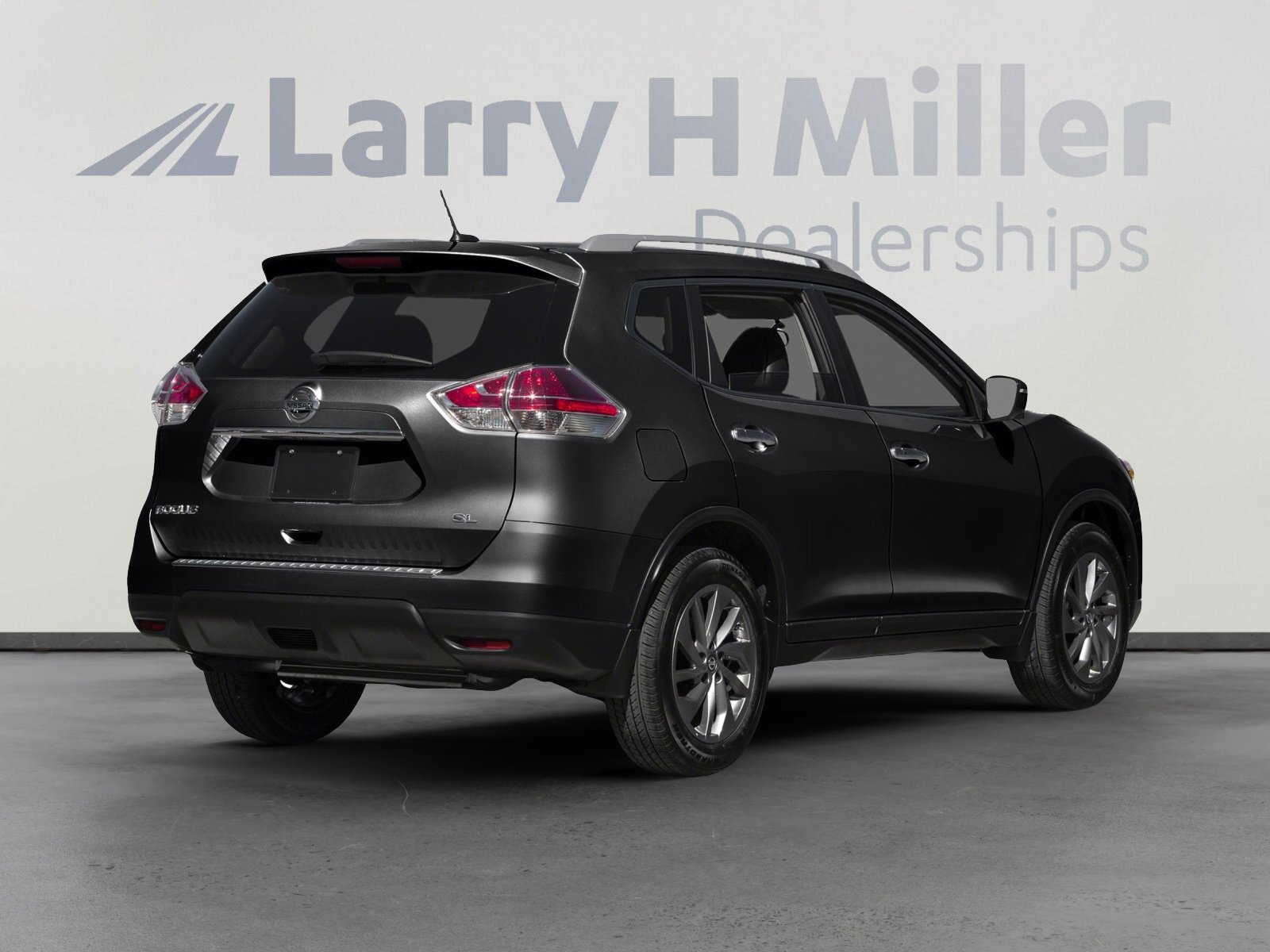 Used 2016 Nissan Rogue SL w/ SL Premium Package image 2