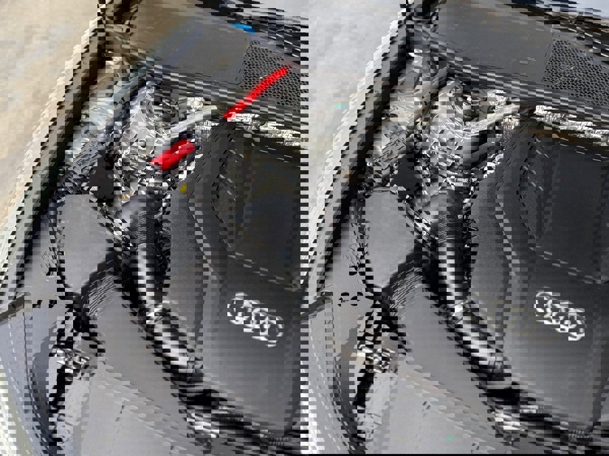 Used 2024 Audi A6 Premium Plus w/ Executive Package image 10