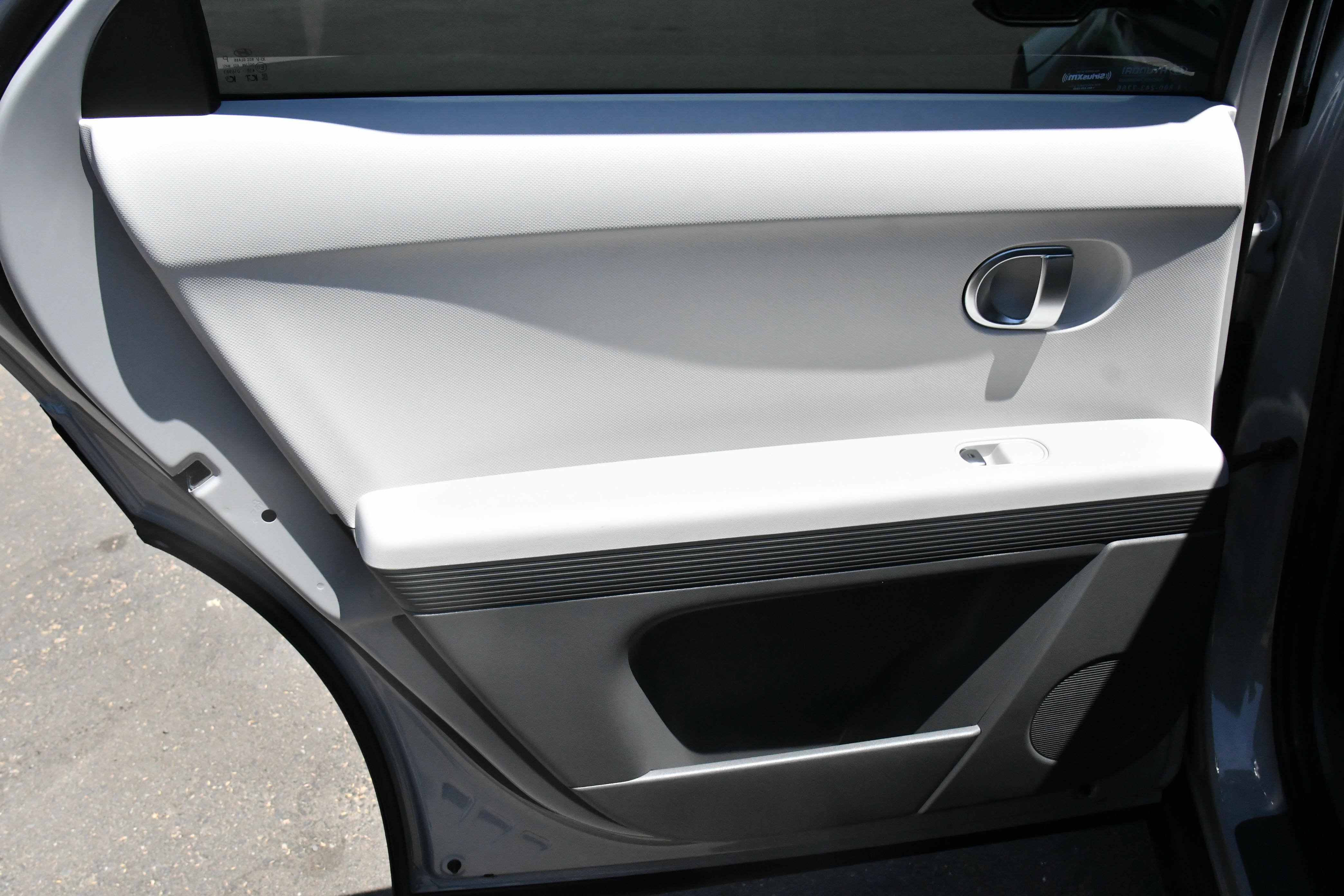 Used 2024 Hyundai Ioniq 5 SE RWD image 36