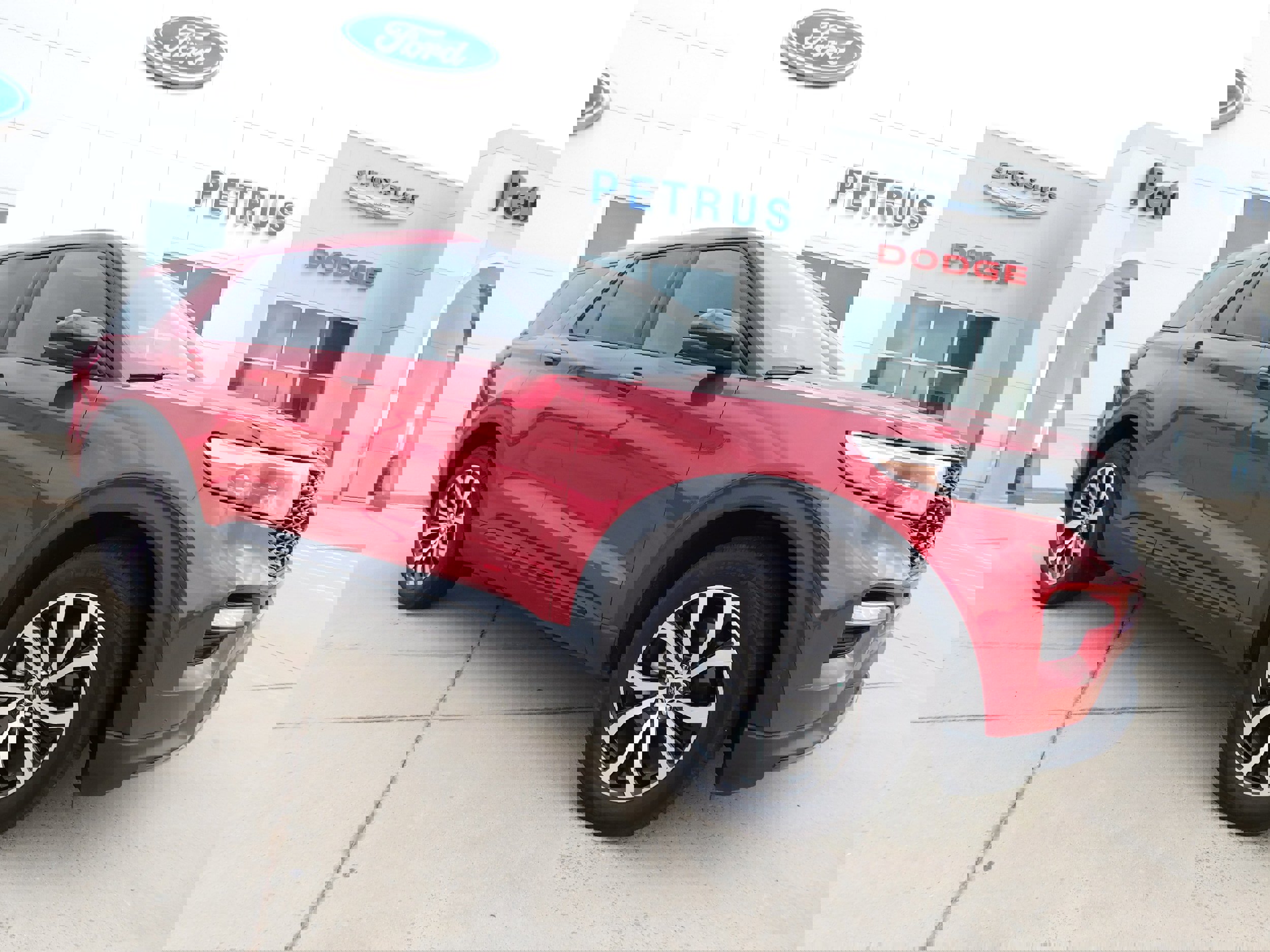 Used 2021 Ford Explorer ST w/ Equipment Group 401A image 8