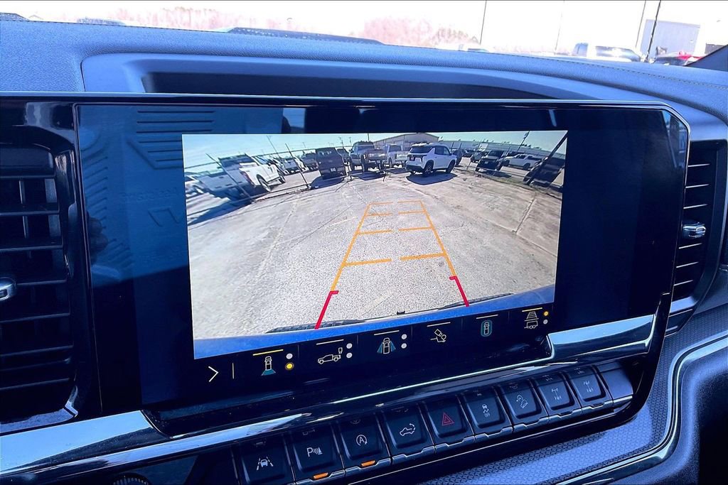 Used 2023 Chevrolet Silverado 1500 ZR2 image 13