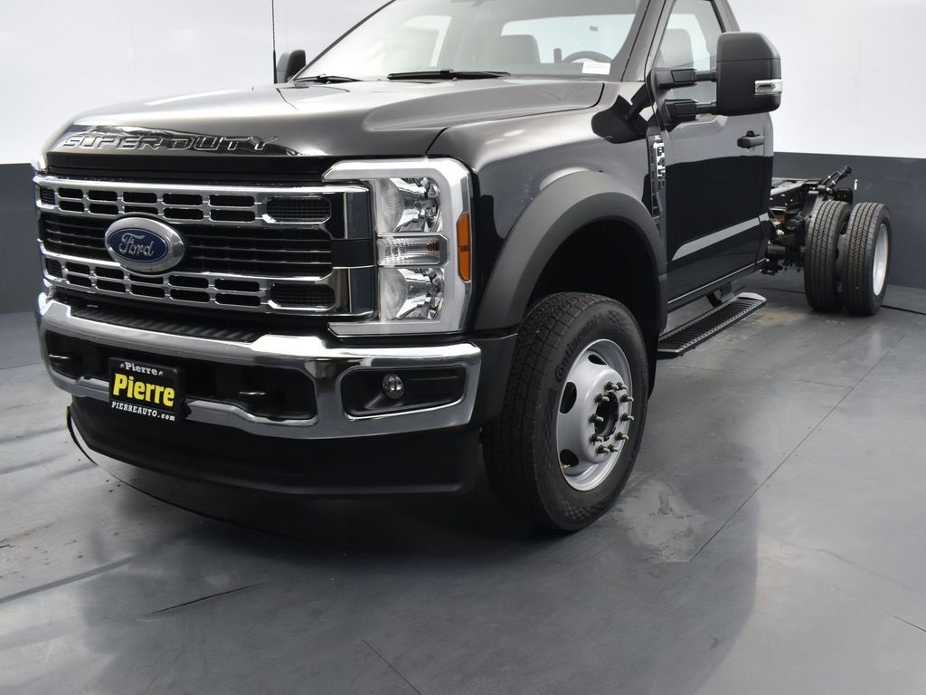 New 2026 Ford F450 XL w/ XL Chrome Package
