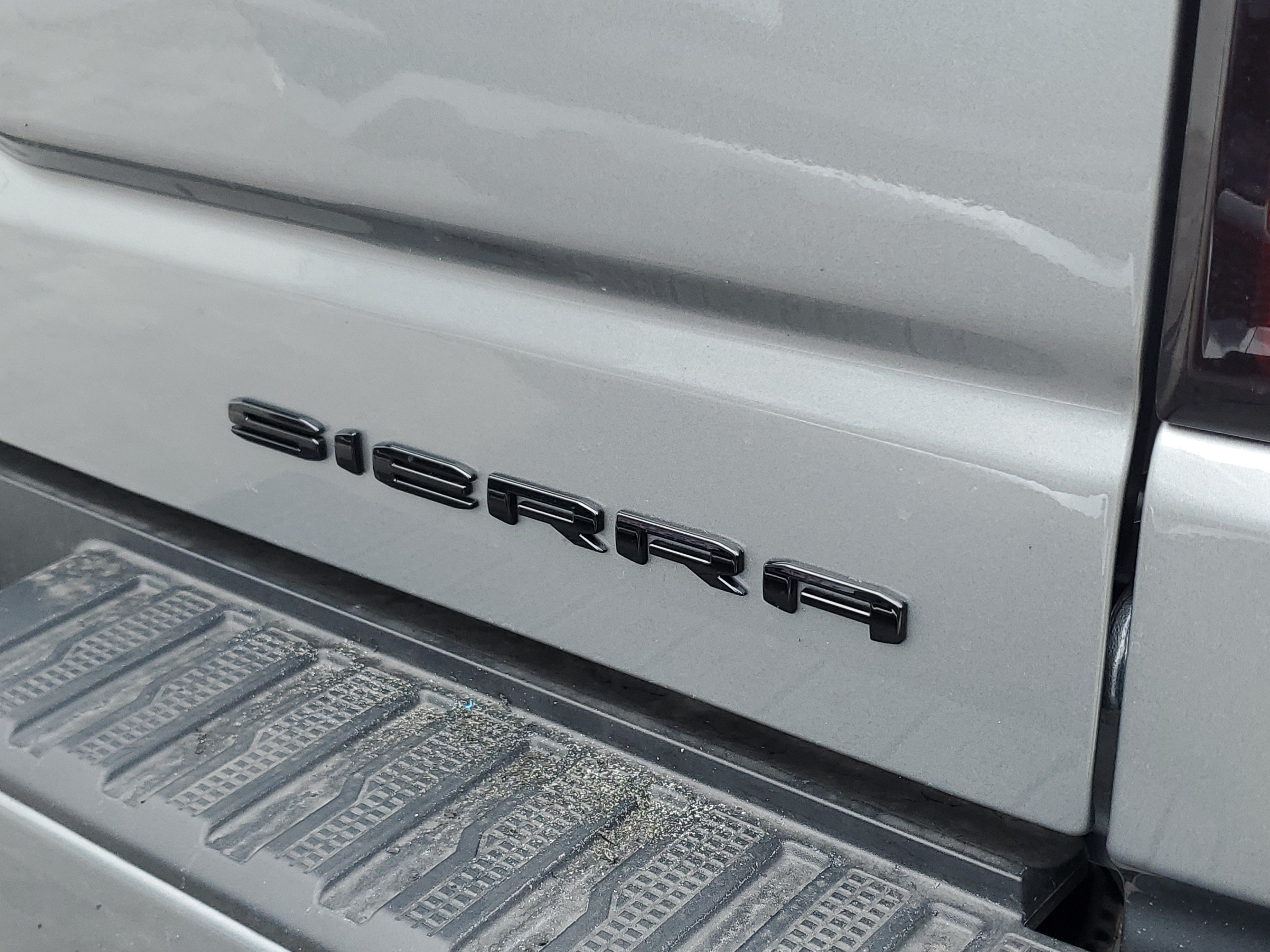 New 2026 GMC Sierra 1500 Denali w/ Denali Reserve Package AWD/4WD image 9