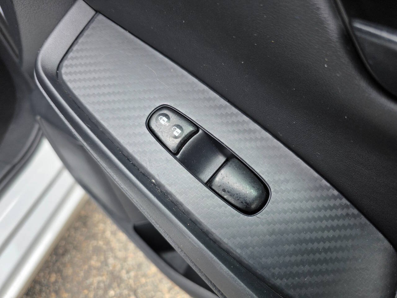 Used 2024 Nissan Sentra S FWD image 28