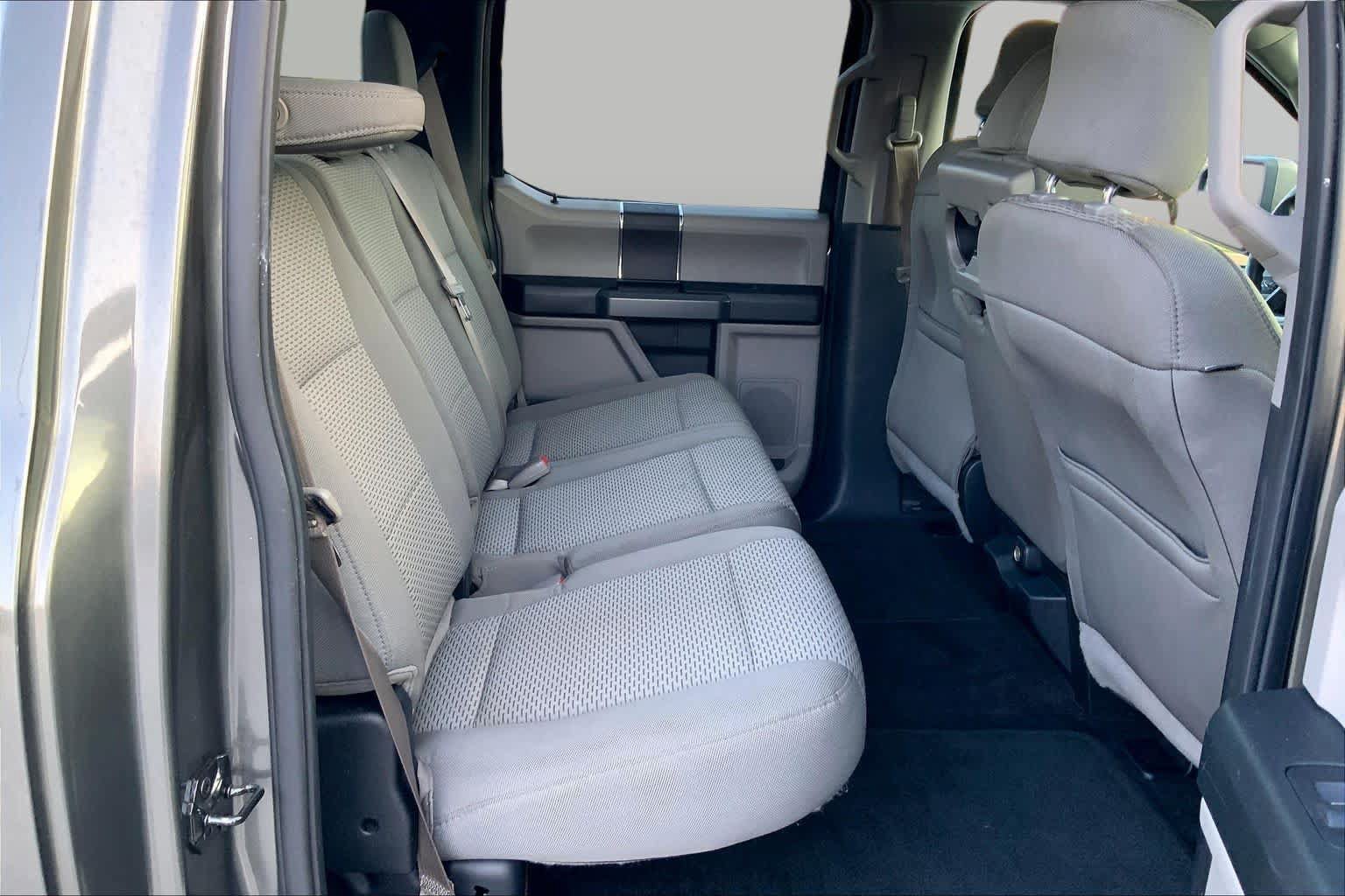 Used 2016 Ford F150 XLT RWD image 18
