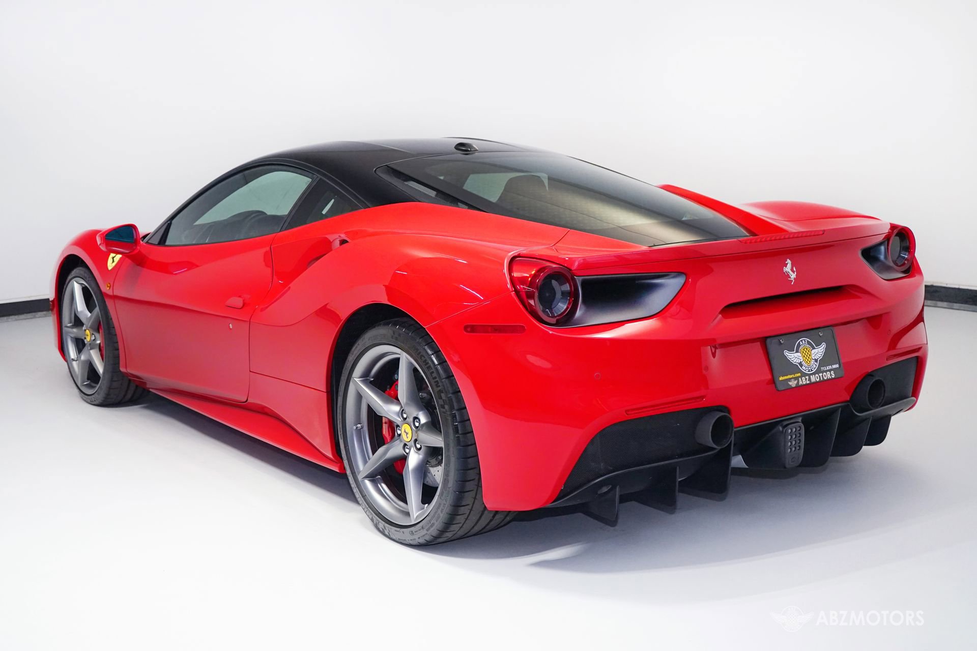 Used 2019 Ferrari 488 GTB image 7