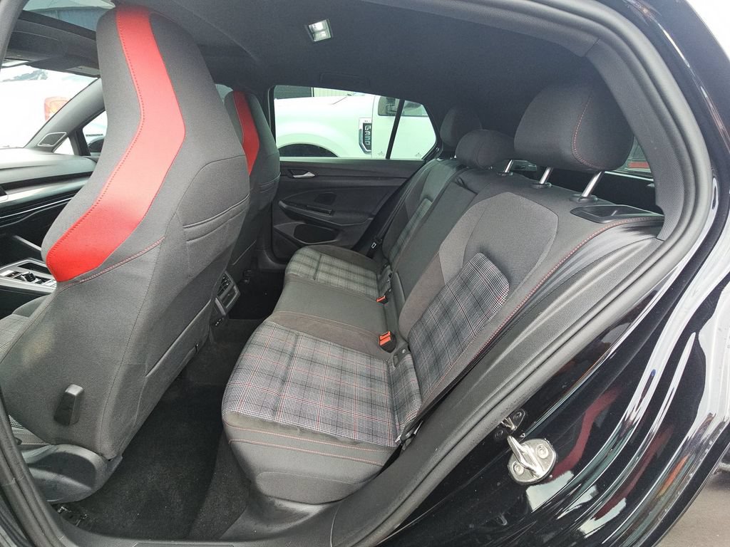 Used 2022 Volkswagen GTI SE FWD image 5