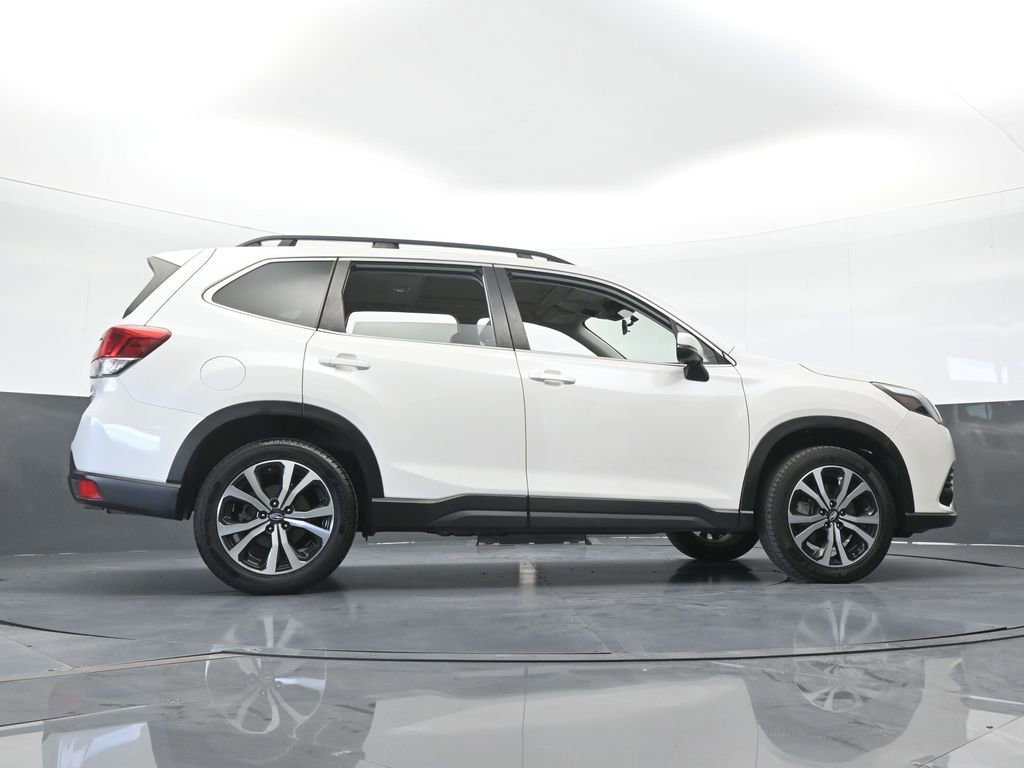 Used 2022 Subaru Forester Limited AWD/4WD image 60