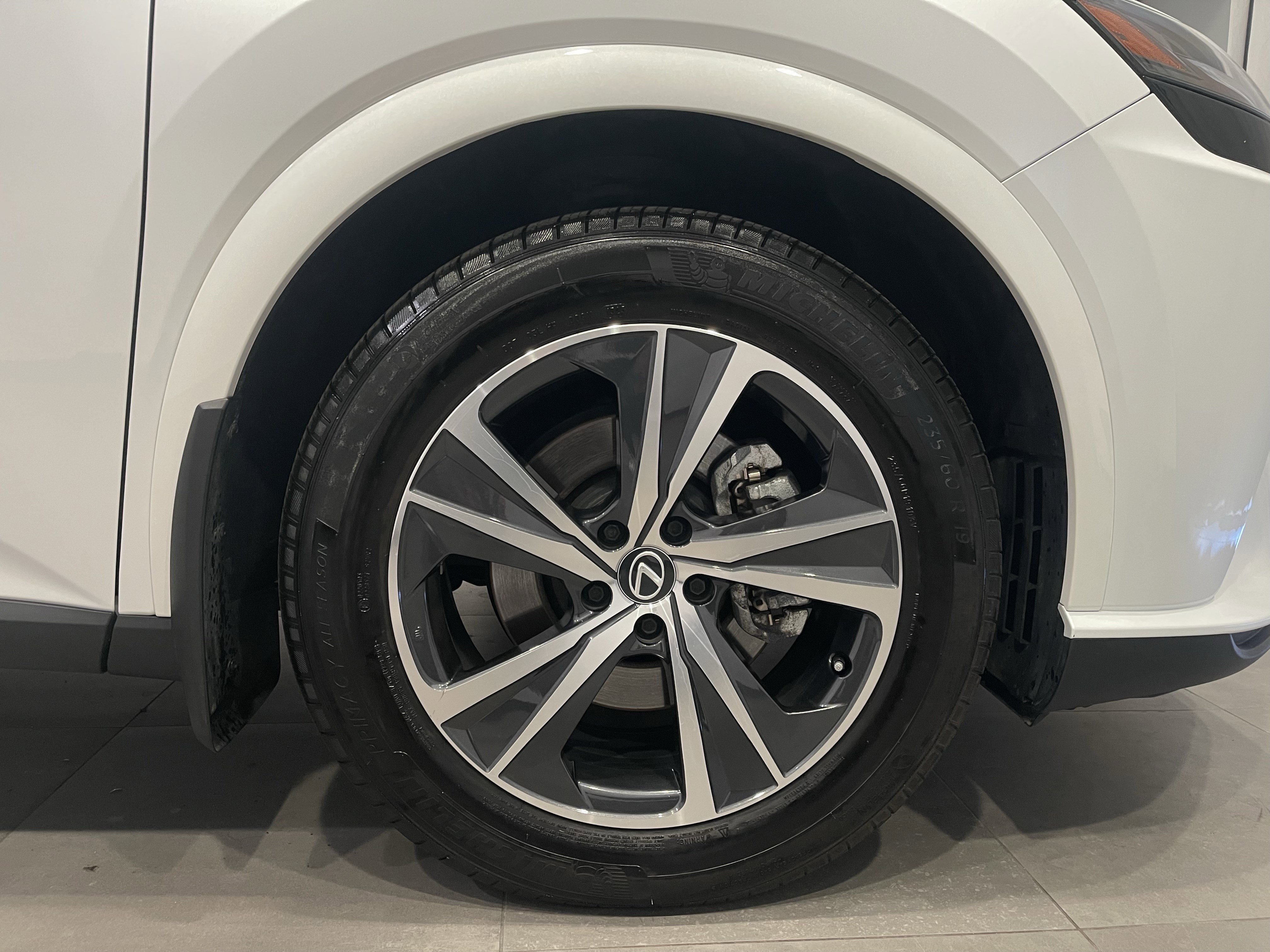 Used 2023 Lexus RX 350 Premium w/ Accessory Package image 10