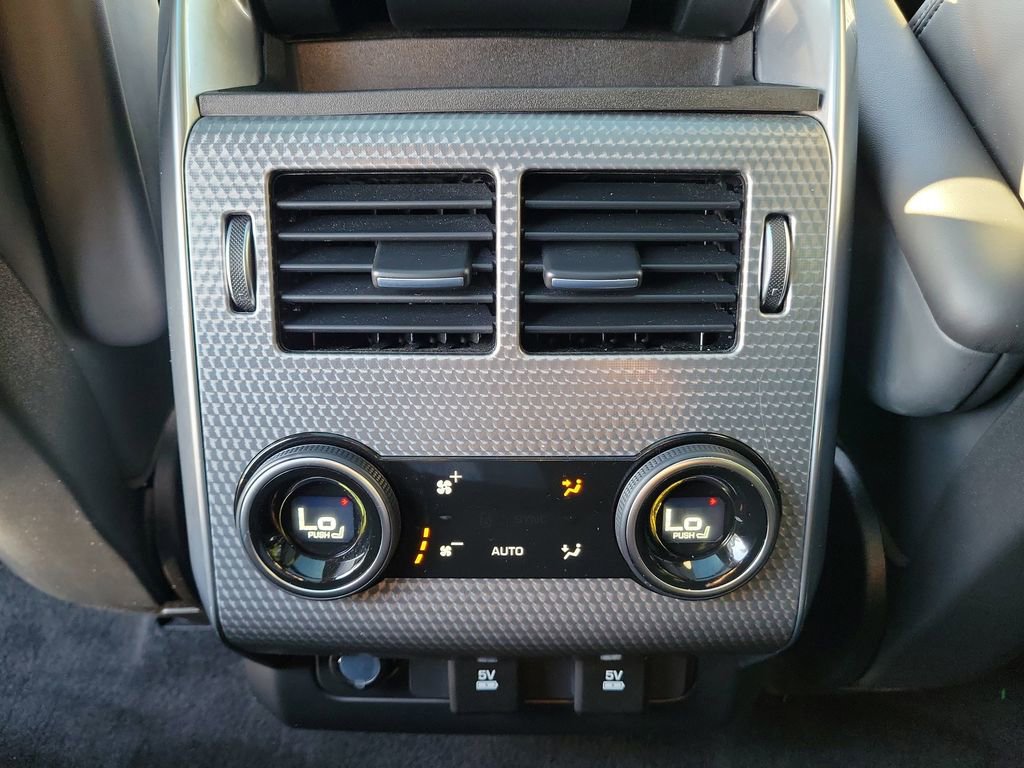 Used 2021 Land Rover Range Rover Sport HST image 17