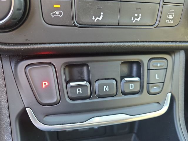 Used 2020 GMC Terrain SLE w/ Elevation Edition image 35