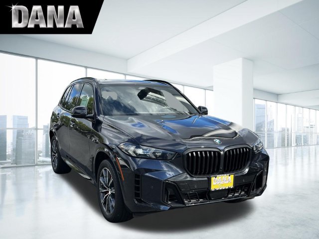 Used 2024 BMW X5 xDrive40i w/ M Sport Package