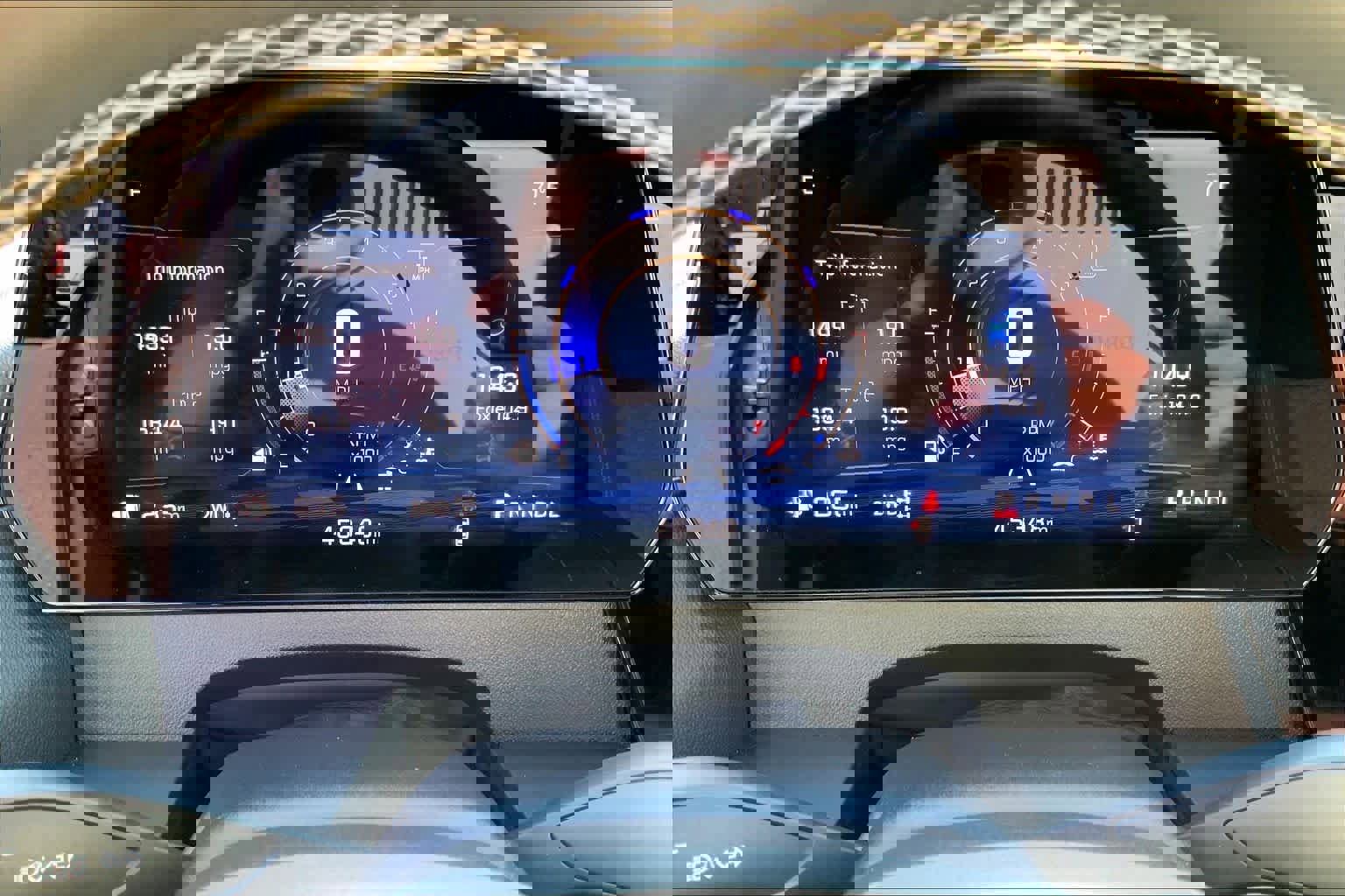 Used 2024 Chevrolet Traverse LT image 24