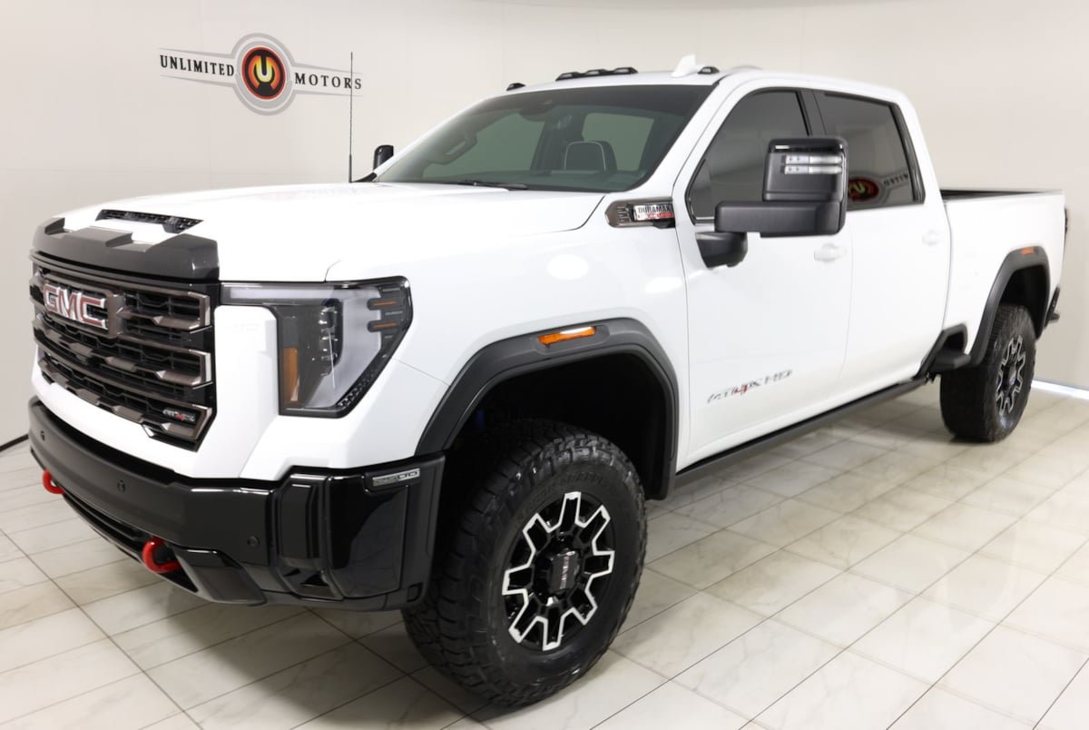 Used 2026 GMC Sierra 2500 AT4X AWD/4WD image 5
