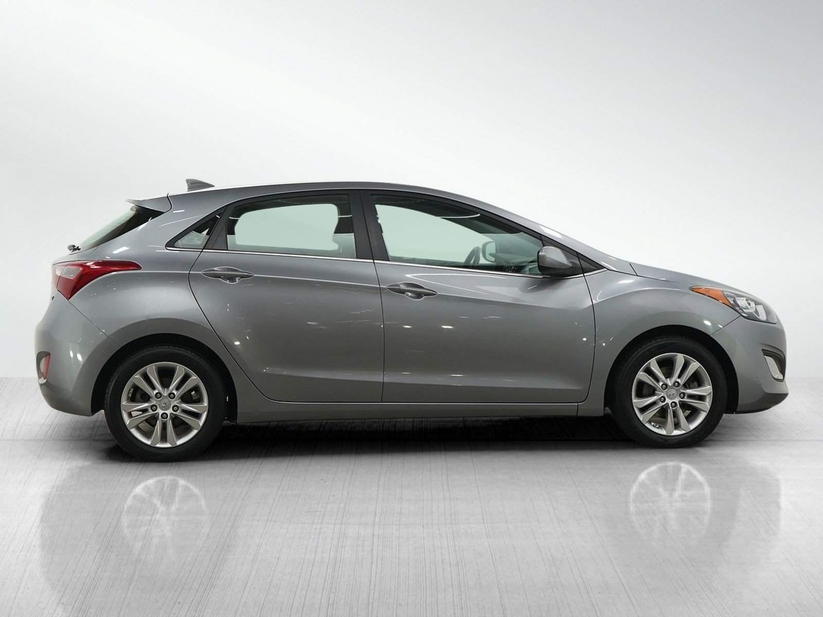 Used 2013 Hyundai Elantra GT image 6