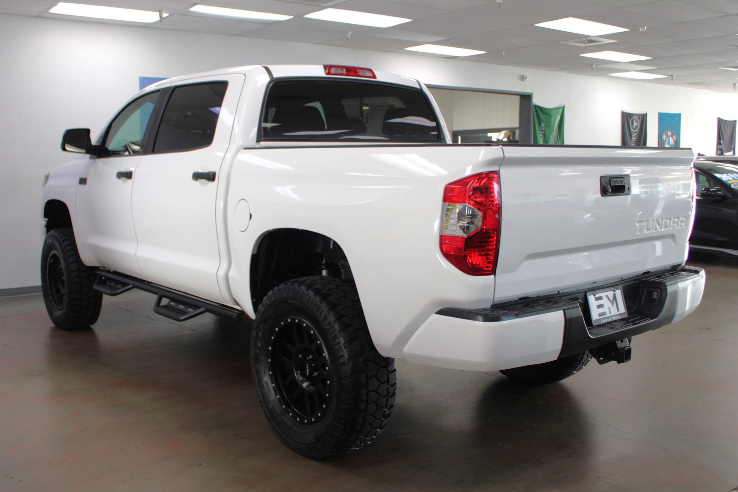 Used 2019 Toyota Tundra SR5 image 7