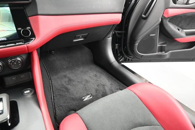 Used 2024 Nissan Z Performance w/ Floor Mat Package RWD image 46