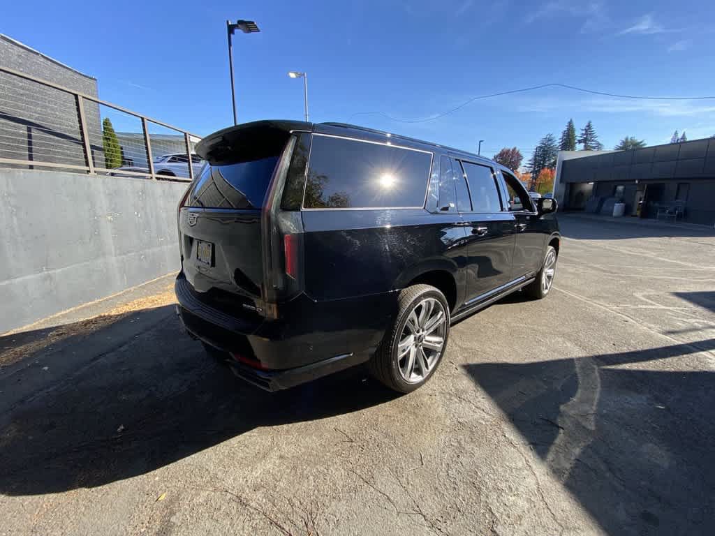 Used 2023 Cadillac Escalade ESV Sport w/ Touring Package AWD/4WD image 6