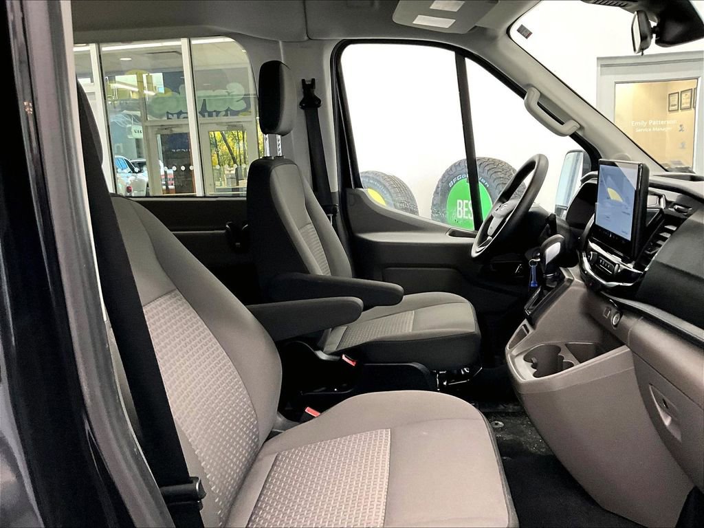 Used 2024 Ford Transit 350 XLT image 11