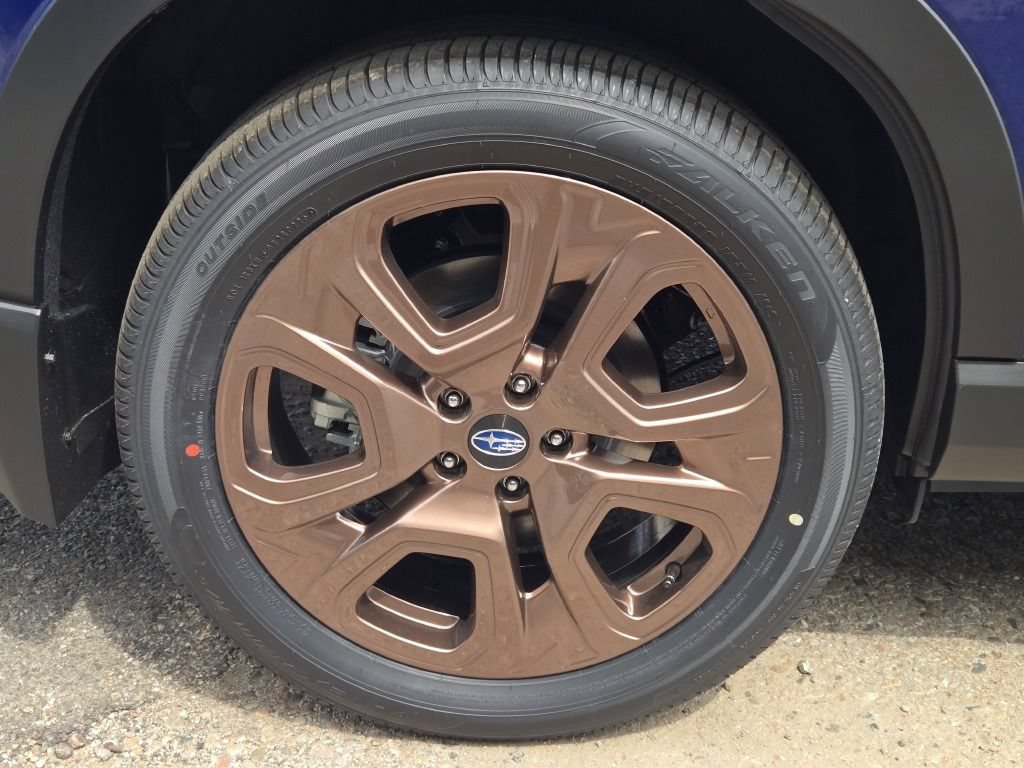 New 2026 Subaru Ascent Limited Bronze AWD/4WD image 14