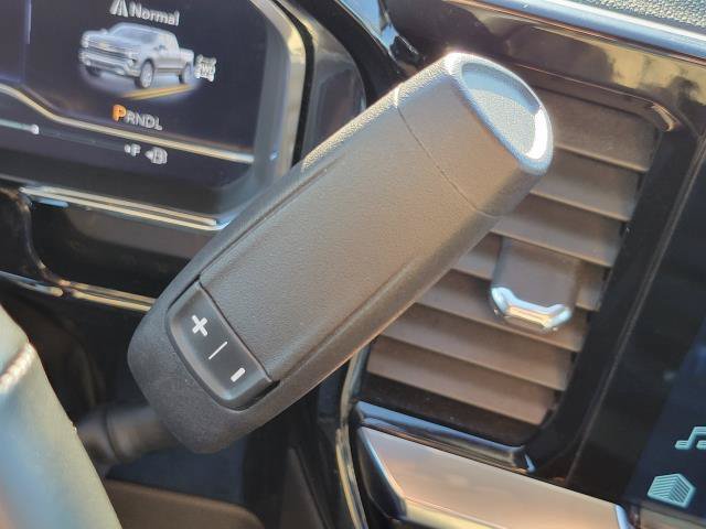 Used 2025 Chevrolet Silverado 1500 LT AWD/4WD image 18