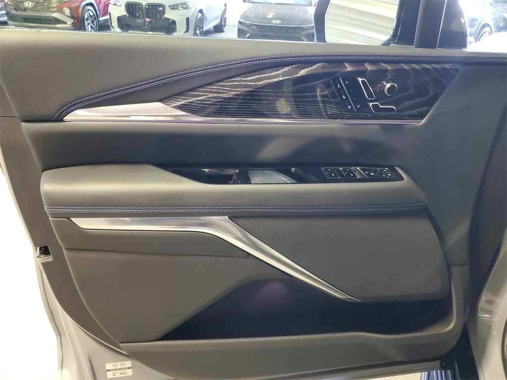 New 2026 Cadillac Escalade IQL Sport 1 w/ LPO, ONYX Package image 15