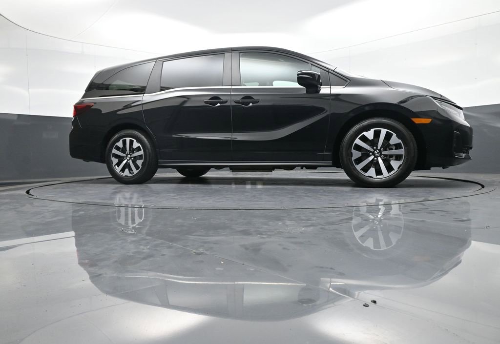 Certified 2025 Honda Odyssey EX-L image 62
