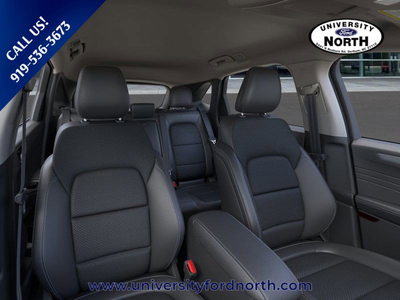 New 2025 Ford Escape SE image 10