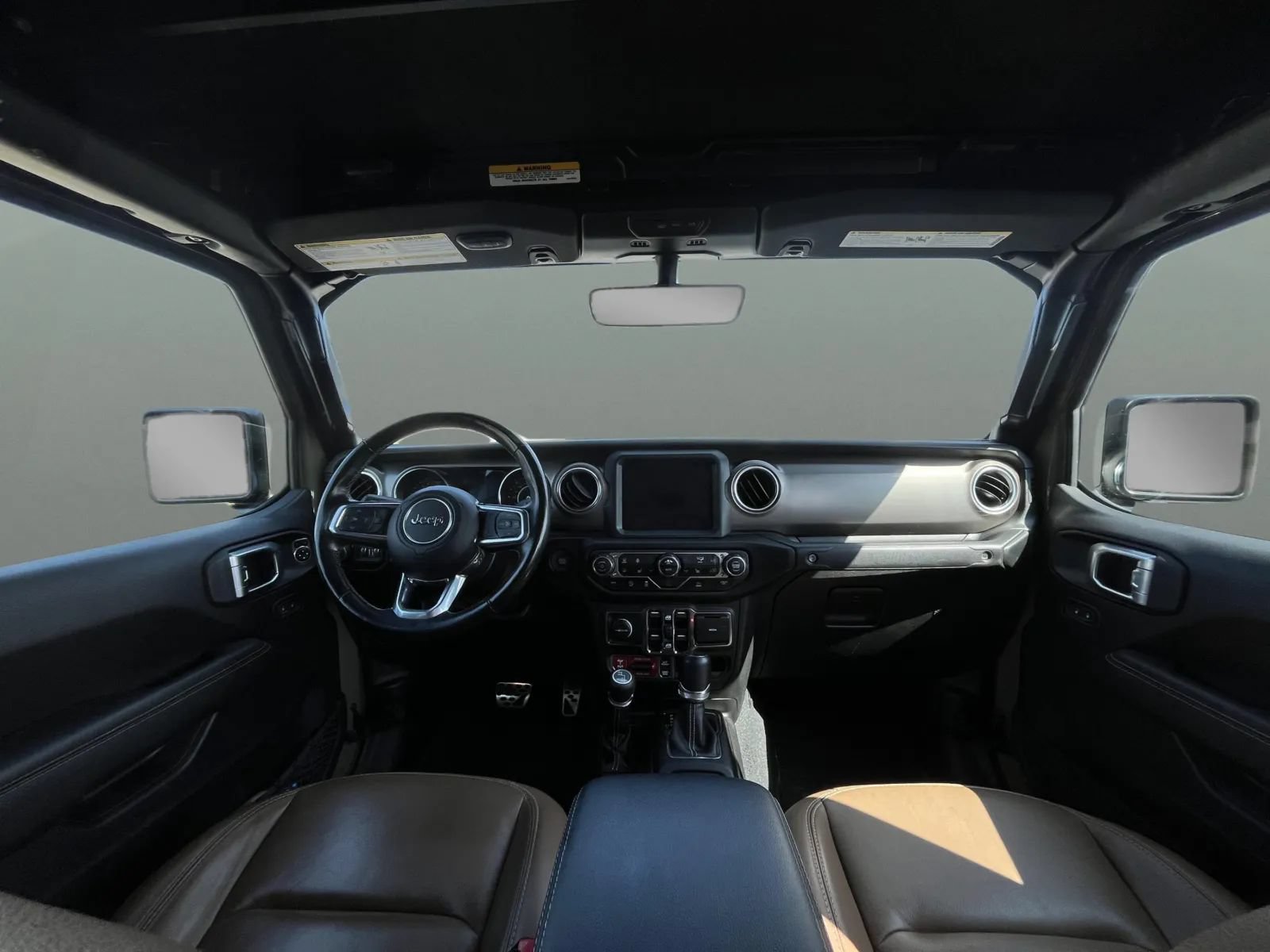Used 2020 Jeep Gladiator Rubicon AWD/4WD image 2