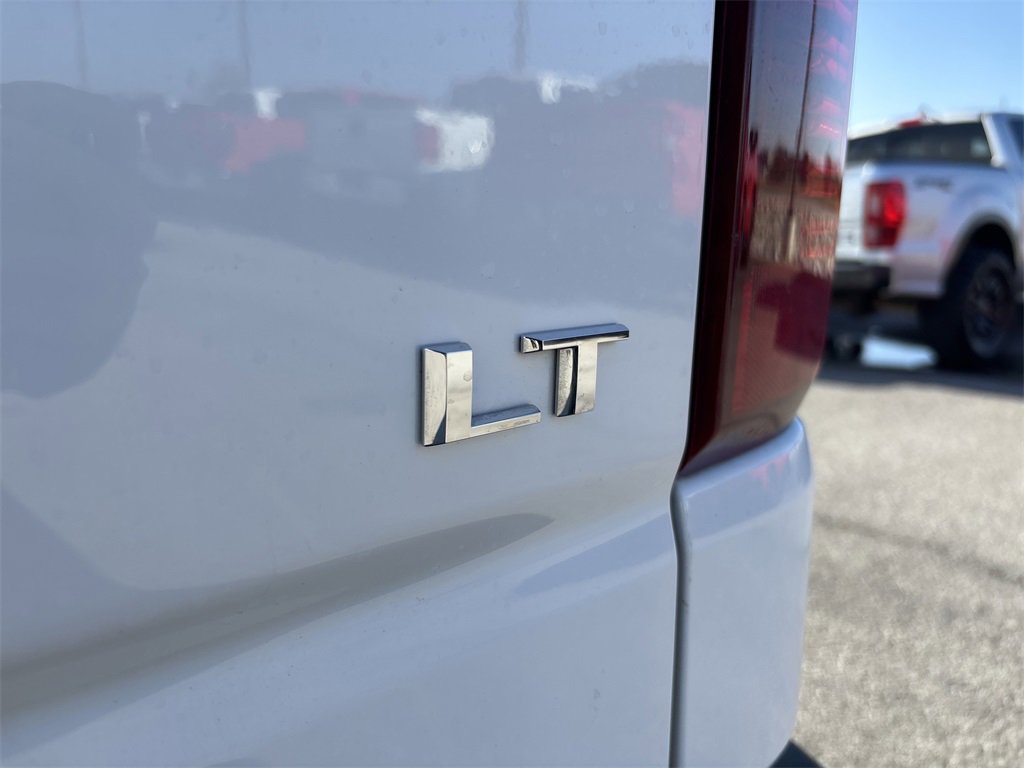 Used 2020 Chevrolet Silverado 1500 LT image 24