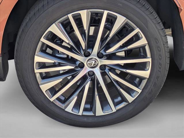 Used 2025 Lexus RX 350 Premium Plus w/ Convenience Package image 16