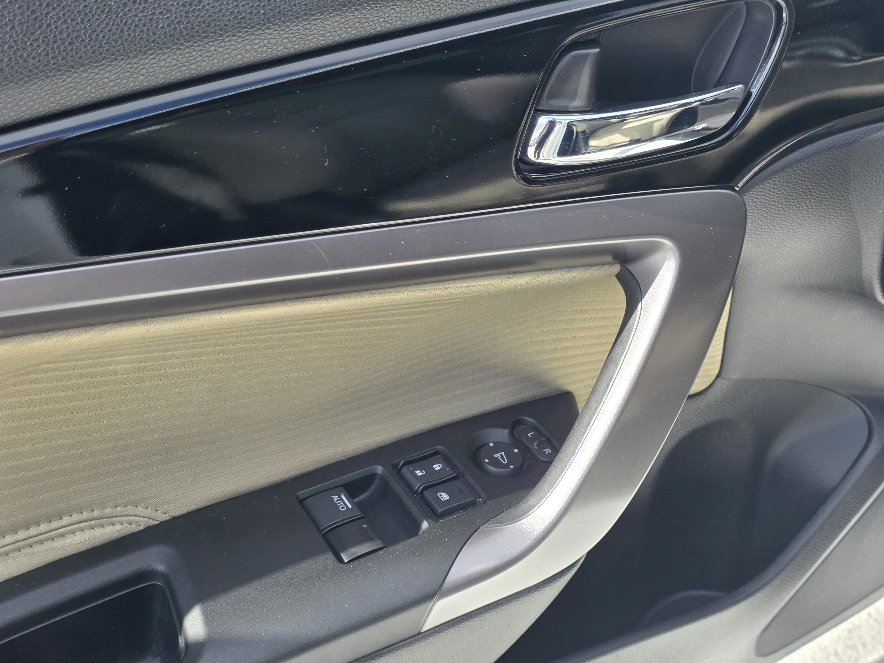 Used 2016 Honda Accord LX-S image 10