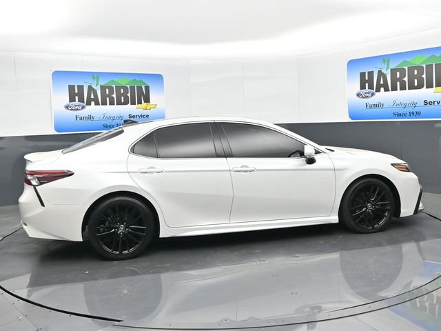 Used 2021 Toyota Camry XSE w/ Navigation Package FWD image 6