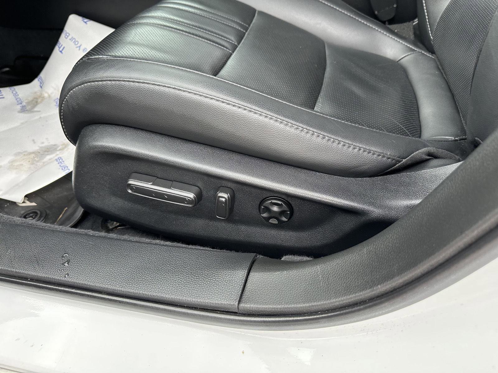 Used 2022 Honda Accord Touring image 21