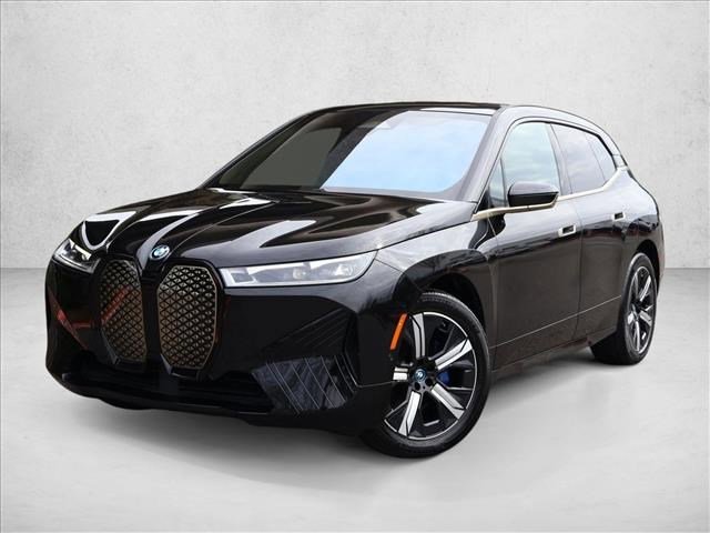 Used 2023 BMW iX xDrive50 w/ Sport Package image 1