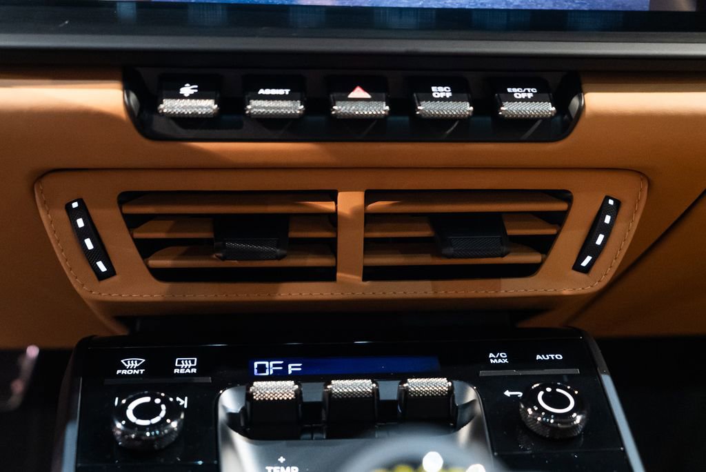 Used 2026 Porsche 911 GT3 RWD image 31