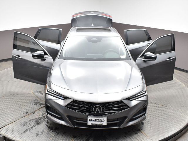 New 2025 Acura TLX w/ Technology Package image 45